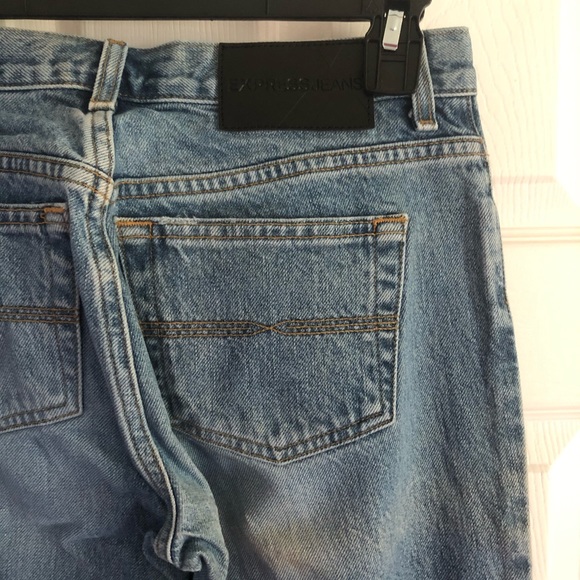 Express Low Rise Bootcut Jean - Picture 4 of 5